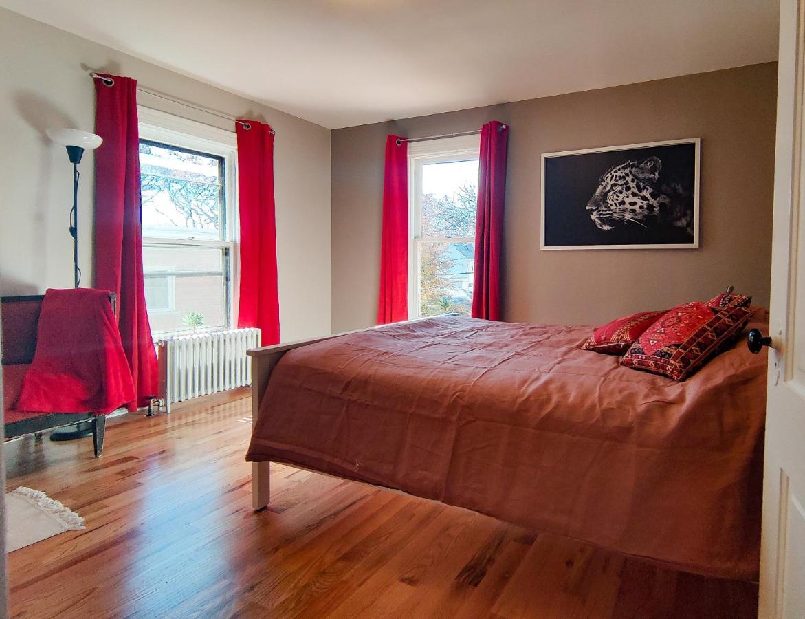 Historic Oak Park Home For 6 / Hemingway District Екстериор снимка